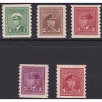 1942-43 CANADA - SG 389/393 serie di 5 MNH/**