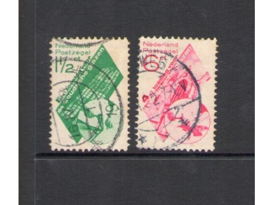1931 OLANDA, NEDERLAND - n° 235/236 serie di 2 valori  USATI