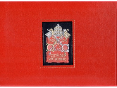 2019 Vaticano - Francobollo + Busta in stoffa - Il francobollo ESISTE SOLO IN FOLDER - 90° Fondazione 1929-2019 MNH** + Usato