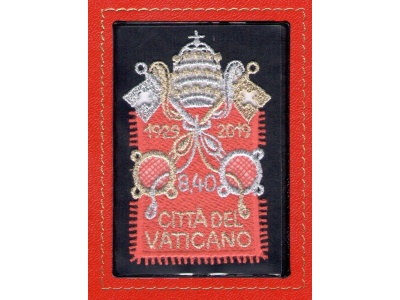 2019 Vaticano -  Francobollo da € 8.40 in Stoffa - 90° Fondazione 1929-2019 MNH**