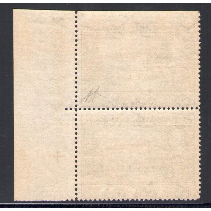 1957 VATICANO - n° 225a Capranica 35 Lire ardesia non dentellato in alto in coppia con il francobollo normale , Firma A. Diena MNH**