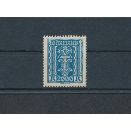 1923-24  AUSTRIA , n. 320 - 2000 Kr azzurro , Allegorie Valori Complementari dentellati 12 ½  , 1 valore - MNH**