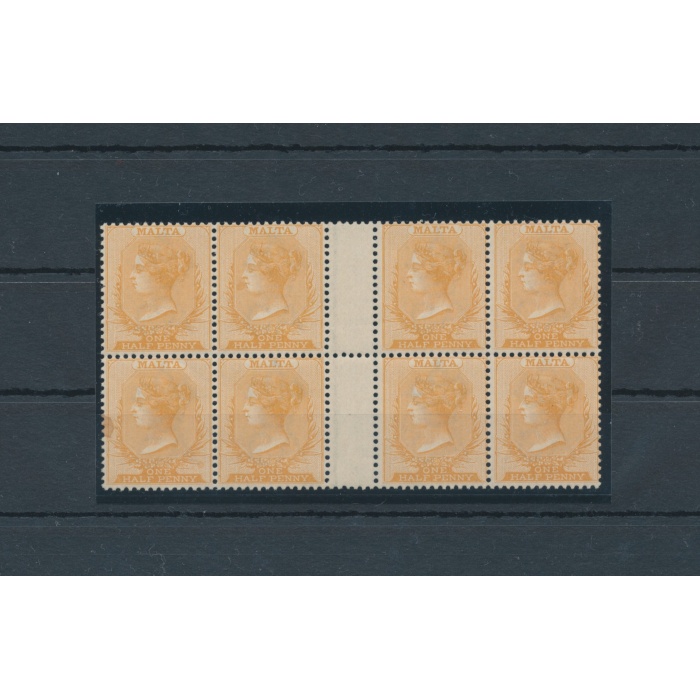 1882-84 Malta, Stanley Gibbons n. 18 , ½ Penny , orange yellow - MNH** Con interspazio di Gruppo