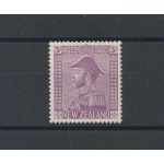 1926-34 NEW ZEALAND, Stanley Gibbons n. 470 , 3 scellini pale mauve , MNH**