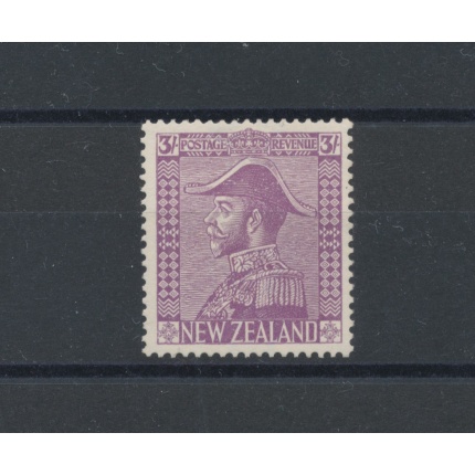 1926-34 NEW ZEALAND, Stanley Gibbons n. 470 , 3 scellini pale mauve , MNH**