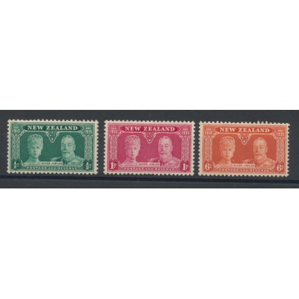 1935 NEW ZEALAND  - Stanley Gibbons n. 573/75 - Silver Jubilee - MLH*
