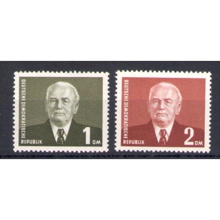 1952-53 DDR, Presidente Pieck - Filigrana P , 2 valori , Yvert n. 72-72A , MNH**
