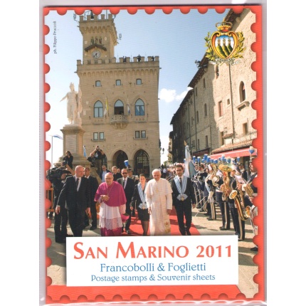 2011 San Marino , Libro Ufficiale Annuale delle emissioni Filateliche , Francobolli , Foglietti - MNH**