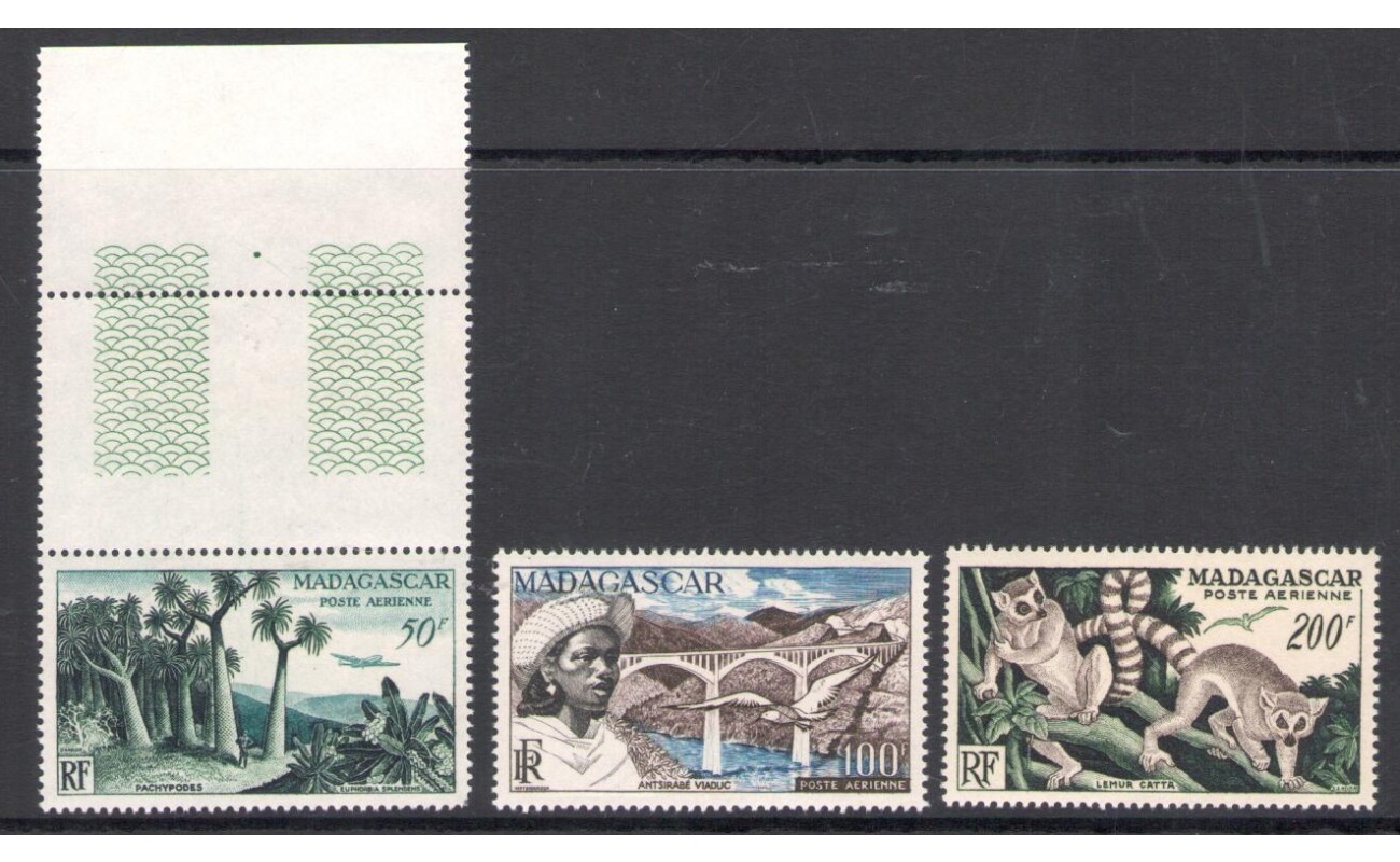 1954 Madagascar- Posta Aerea n. 75/77 - Aspetti del Madagascar - MNH**