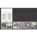 1954 Madagascar- Posta Aerea n. 75/77 - Aspetti del Madagascar - MNH**