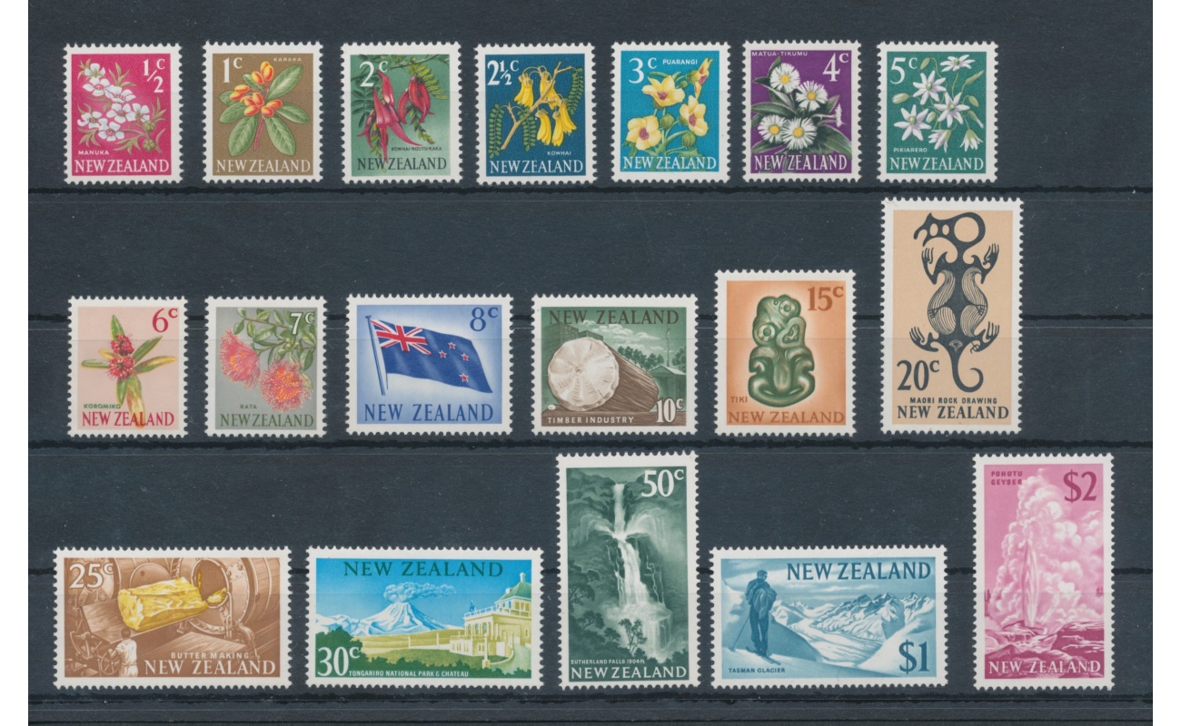 1967 New Zealand, Serie Decimale in cent - SG 845/62 - 18 valori - MNH**