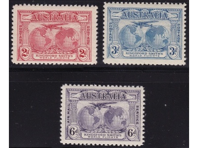 1931 AUSTRALIA, n° 121/123  serie di 3 valori  MH*