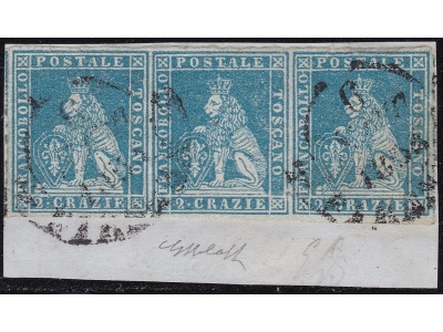 1851-52 TOSCANA, n. 5d - 2 crazie azzurro su grigio ,  STRISCIA DI TRE SU FRAMMENTO , Giulio Bolaffi
